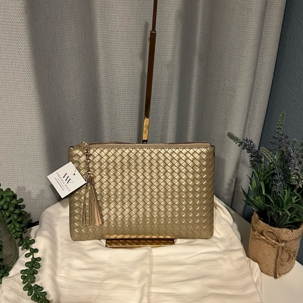 NWT Virginia Wolf Mimi Curateur Golden Woven Clutch Bag Faux Leather